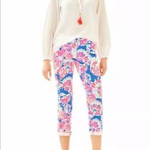 NWOT Lilly Pulitzer Sadie Cropped Chino Size 6